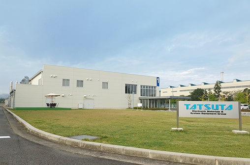 「工場内作業スタッフ<br />
①光部品の製造業務<br />
②医療部品の検査業務」のイメージ