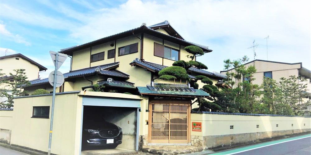 「介護スタッフ<br />
介護全般、脳トレ、体操、レクリエーション等」のイメージ